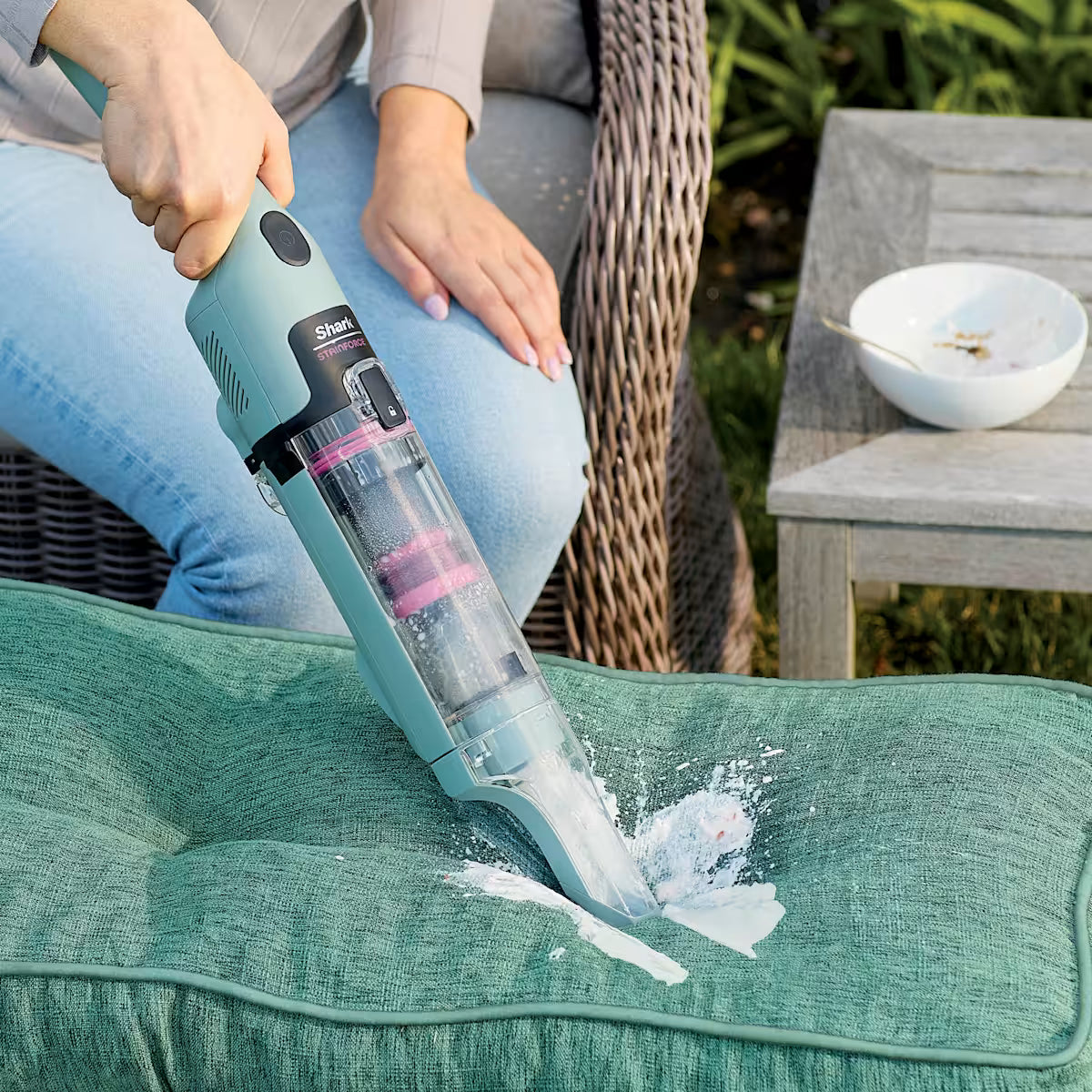 Shark StainForce™ Portable Stain Remover Kit